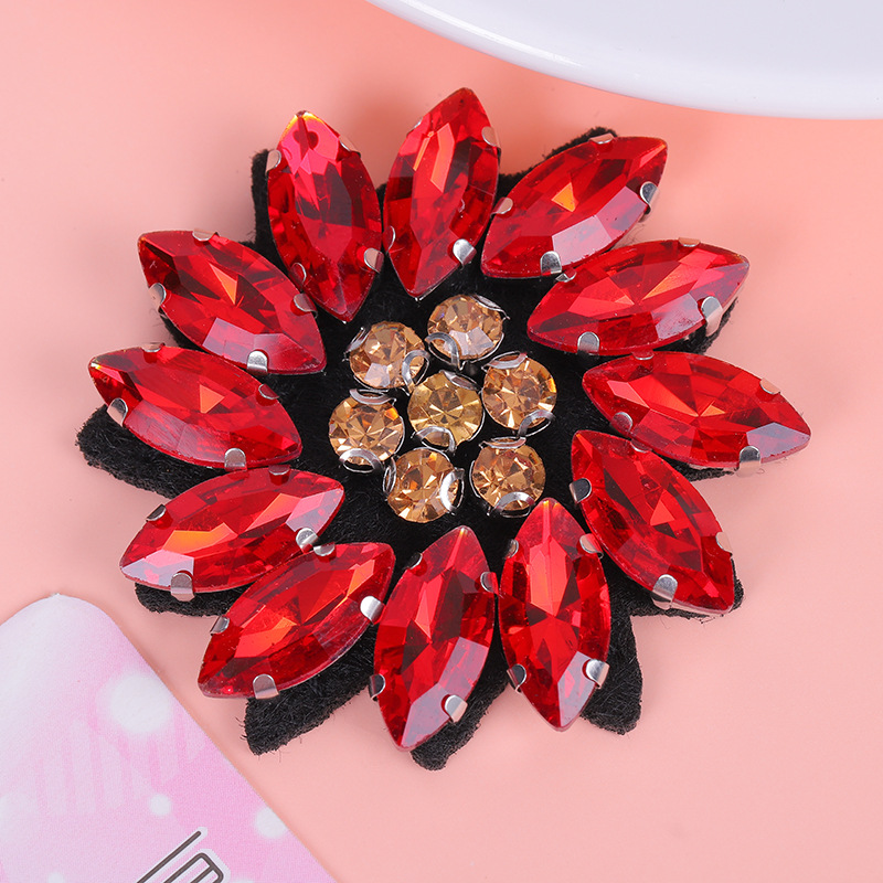 5 قطع من زينة القماش المطرزة ي - مراجعة Applique Patch Flower وسعره