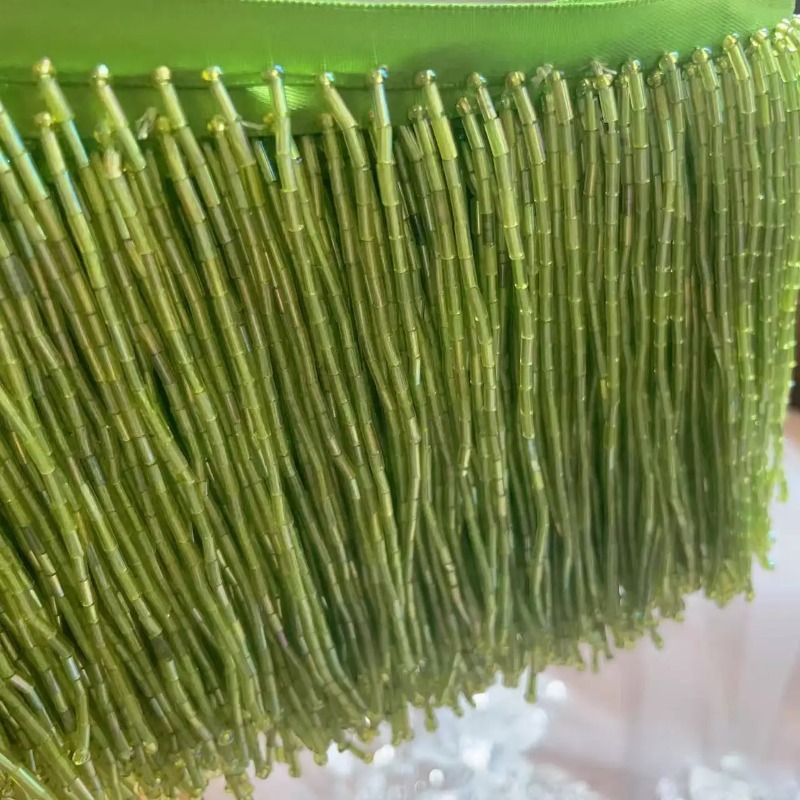 شريط زخرفي من الخرز الفضي والأ - مراجعة Tassel Fringe Trim وسعره